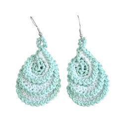 boucle d'oreille feuille crochet
